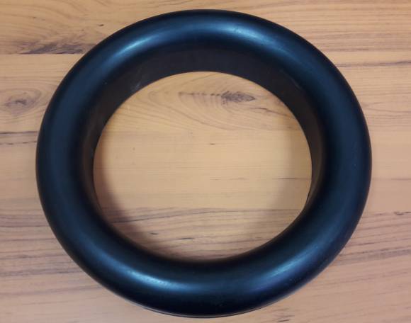 Кольцо резиновое в отверстие для сбора отходов стола производственного 200 мм