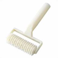 Ролик для теста (для сетки) 12см пластик Martellato (Италия) RPL 12 Ролик для теста (для сетки) 12см пластик Martellato (Италия) RPL 12