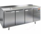 Стол холодильный Hicold GN111/TN 3-двери