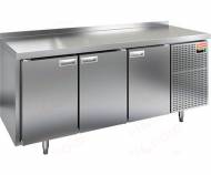 Стол холодильный Hicold GN111/TN 3-двери