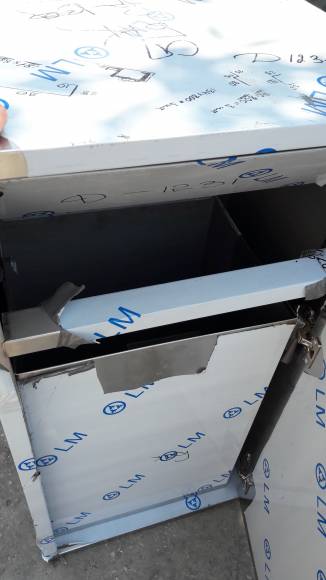 Бак для мусора МАК 600*500*1120 техно Бак для мусора МАК 600*500*1120 техно