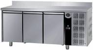 Стол холодильный трехдверный Apach AFM 03AL с бортом Стол холодильный трехдверный Apach AFM 03AL с бортом